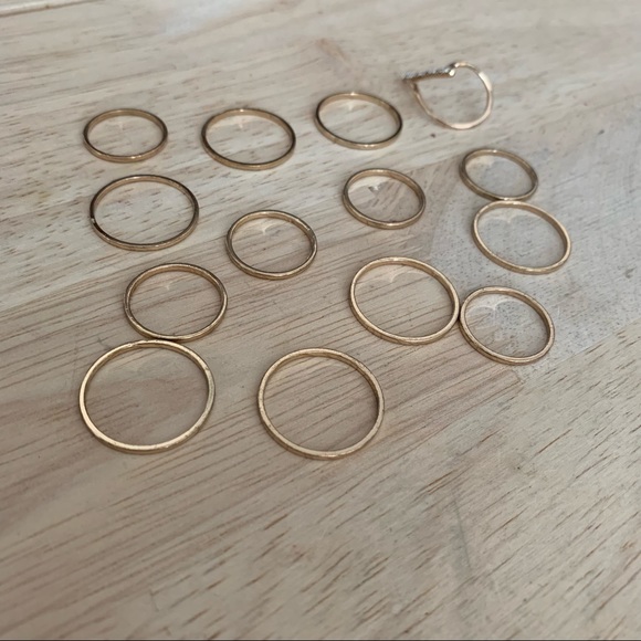 NWOT- Express Gold Midi Ring Set - Picture 11 of 16